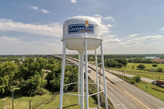 $435,000 | 610 Bayview Drive, Georgetown, SC 29440