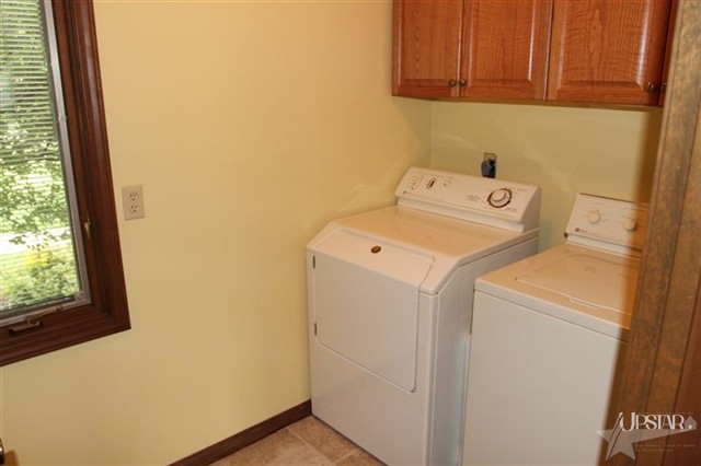 1202 Timberlake Trail Fort Wayne, IN 46804 - Photo 19 of 30 Gallery Image 19