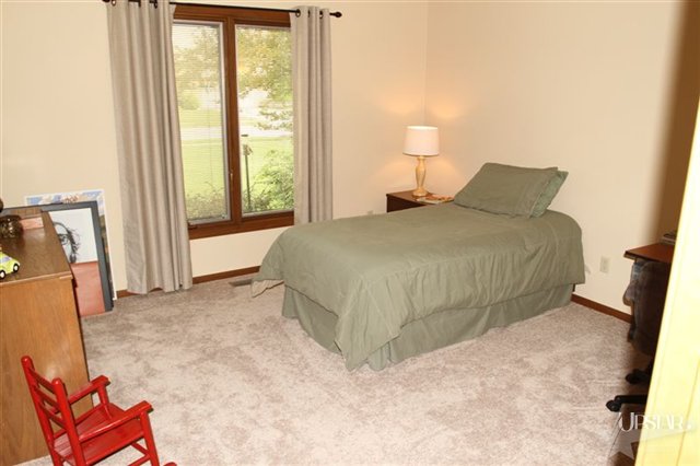 1202 Timberlake Trail Fort Wayne, IN 46804 - Photo 24 of 30 Gallery Image 24