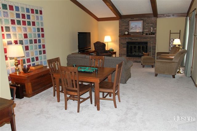 1202 Timberlake Trail Fort Wayne, IN 46804 - Photo 9 of 30 Gallery Image 9