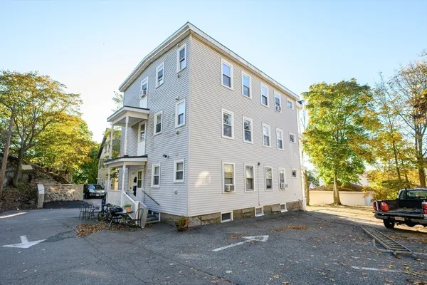$2,500 | 12 Arthur Avenue, Unit 1, Quincy, MA 02169