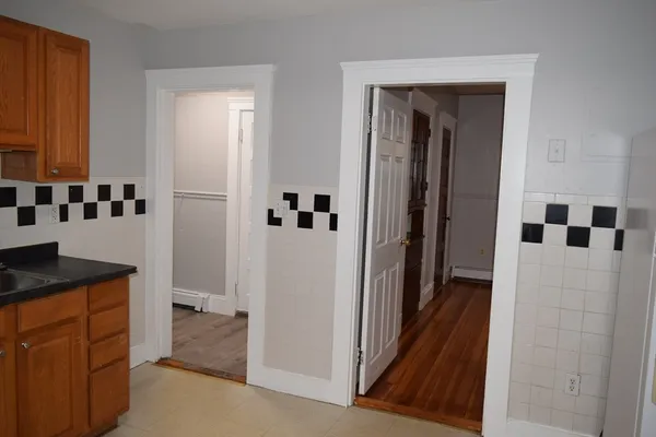 $2,500 | 12 Arthur Avenue, Unit 1, Quincy, MA 02169