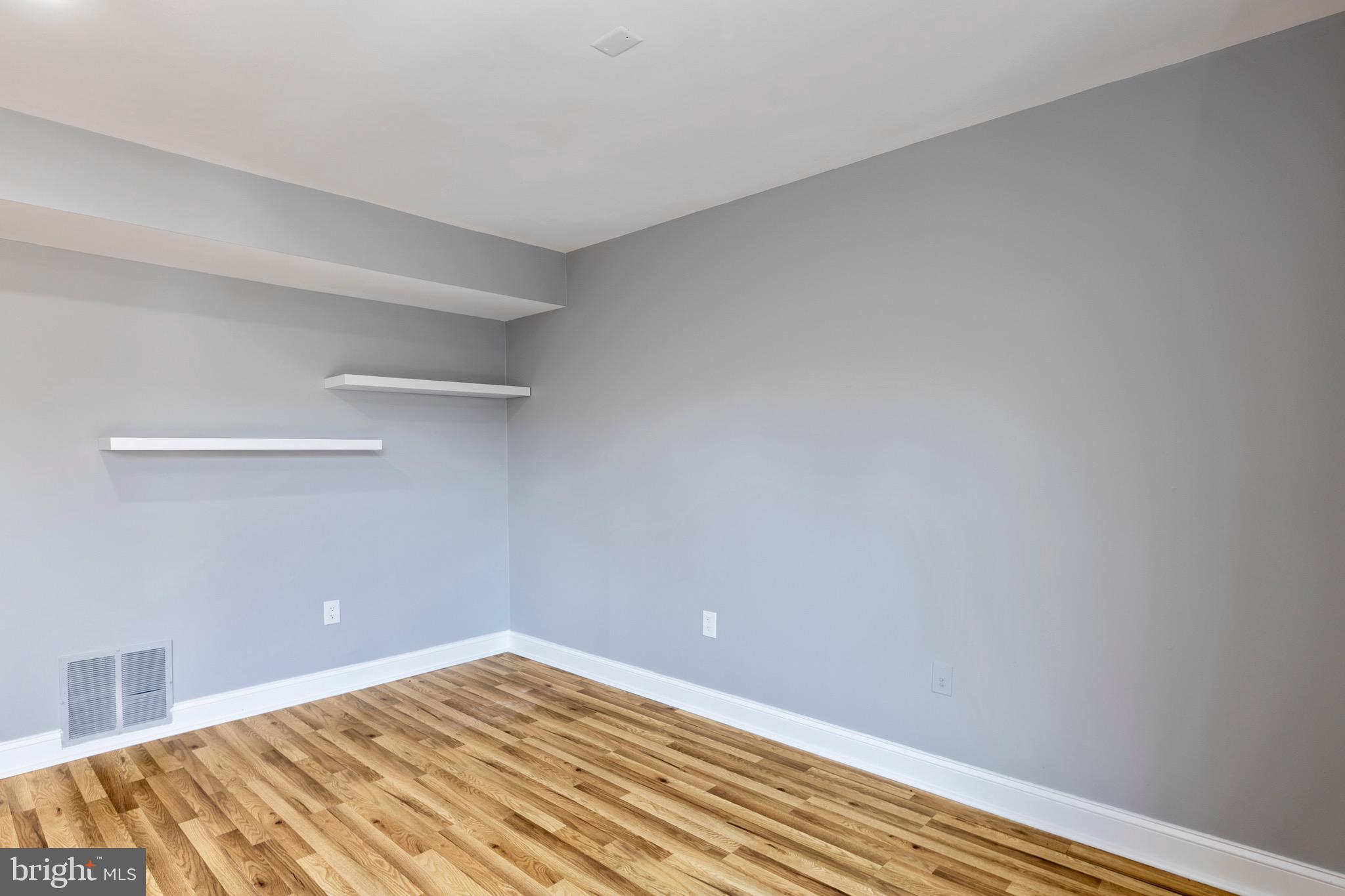 9052 Centerway Road Gaithersburg, MD 20879 - Photo 14 of 32