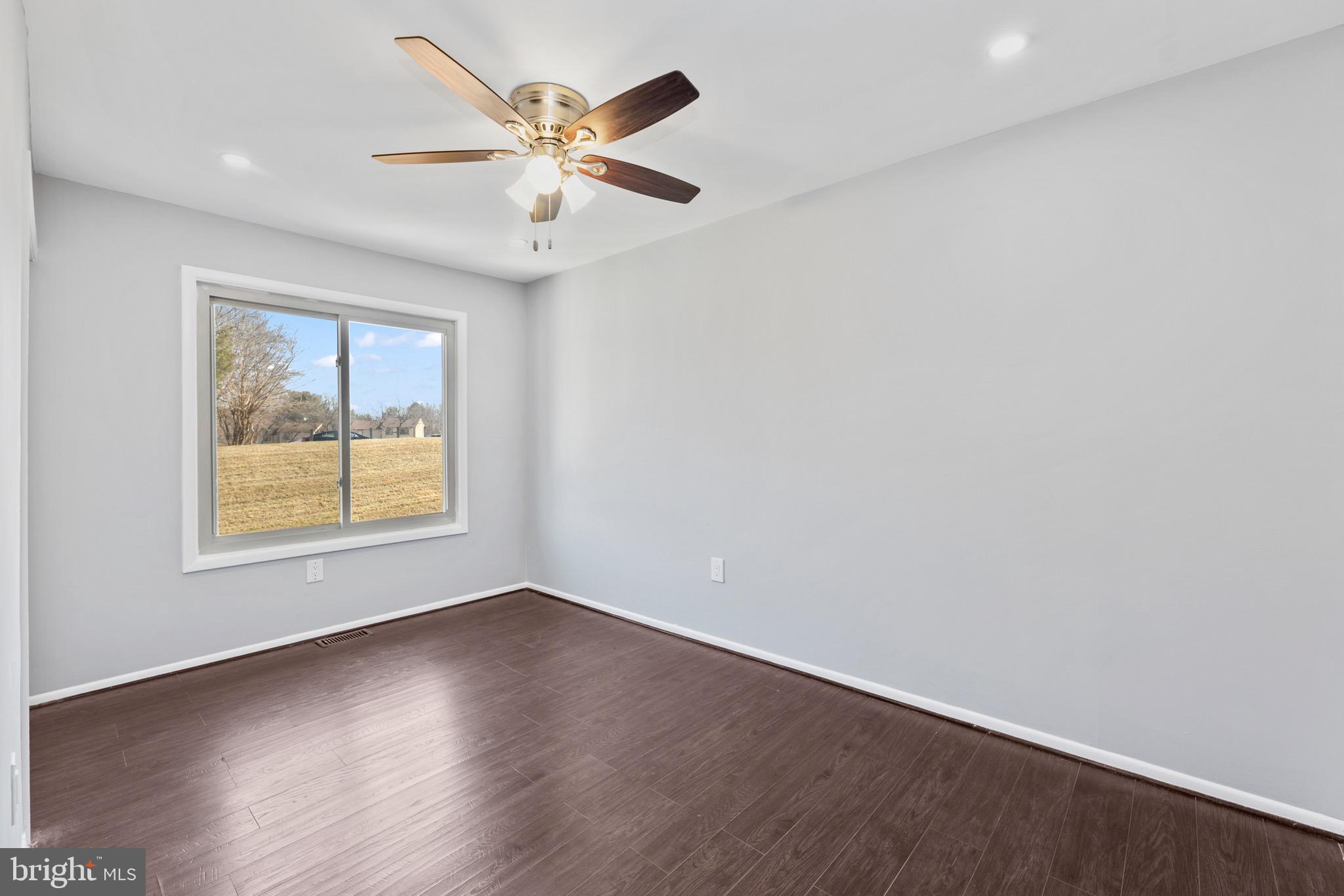 9052 Centerway Road Gaithersburg, MD 20879 - Photo 26 of 32