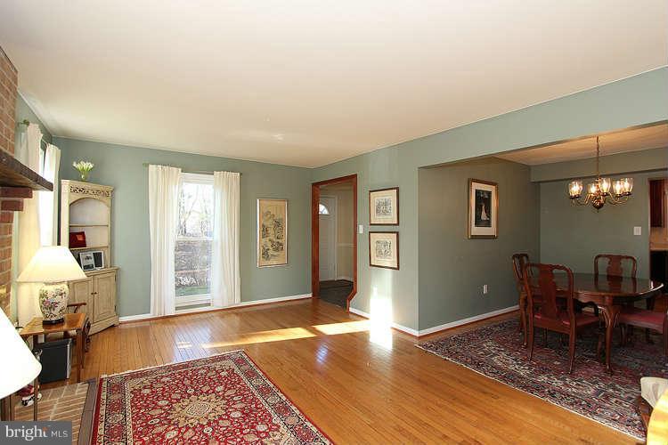 11525 Pine Cone Court Reston, VA 20191 - Photo 5 of 30 a living room with furniture rug and window