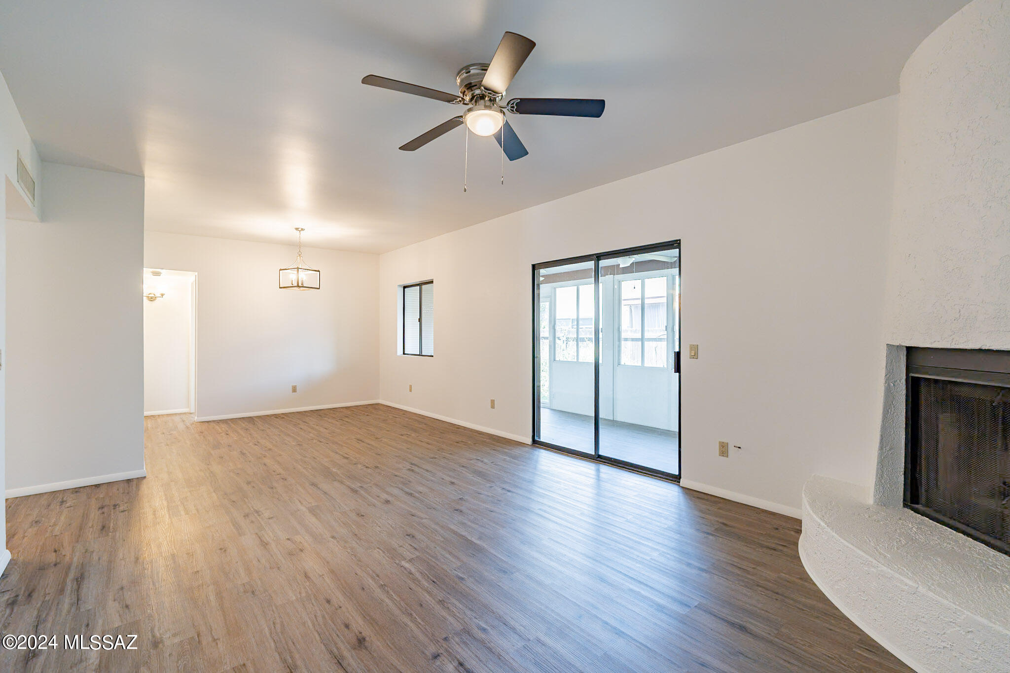 1949 North Swan Road, Unit 26 Tucson, AZ 85712 - Photo 19 of 38 Gallery Image 19
