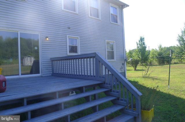 9301 Brandywine Road Clinton, MD 20735 - Photo 3 of 7 Exterior (Rear)