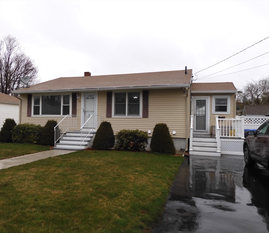 15 Anthony Street Methuen, MA 01844 - Photo 1 of 28