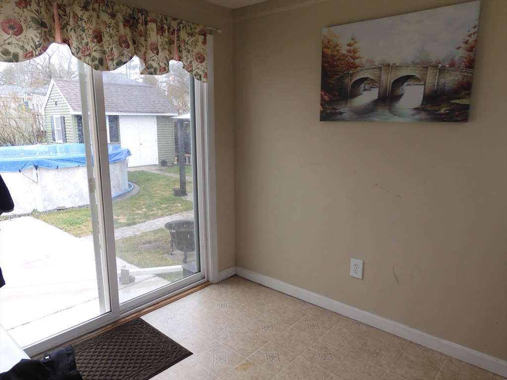 15 Anthony Street Methuen, MA 01844 - Photo 11 of 28