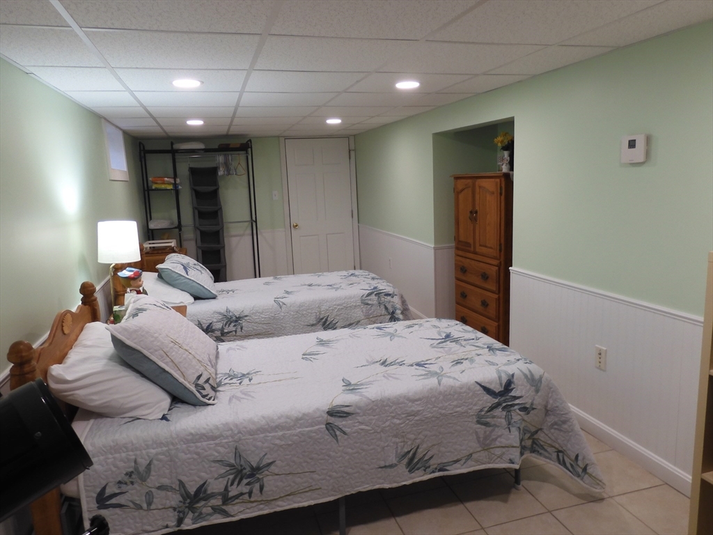 15 Anthony Street Methuen, MA 01844 - Photo 19 of 28