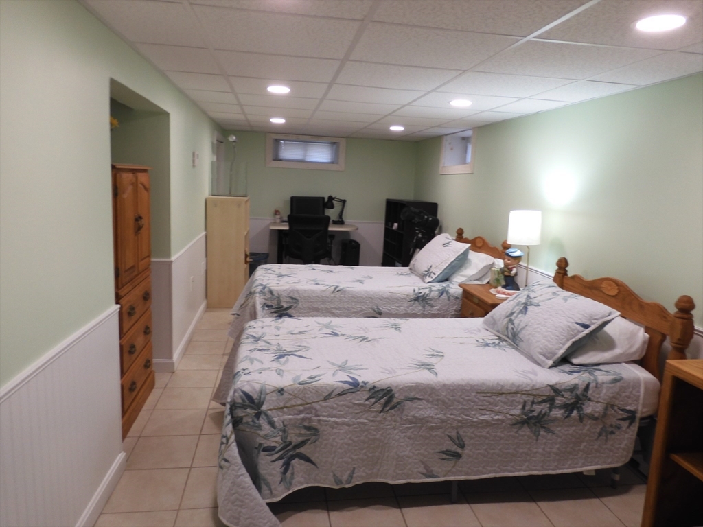 15 Anthony Street Methuen, MA 01844 - Photo 20 of 28