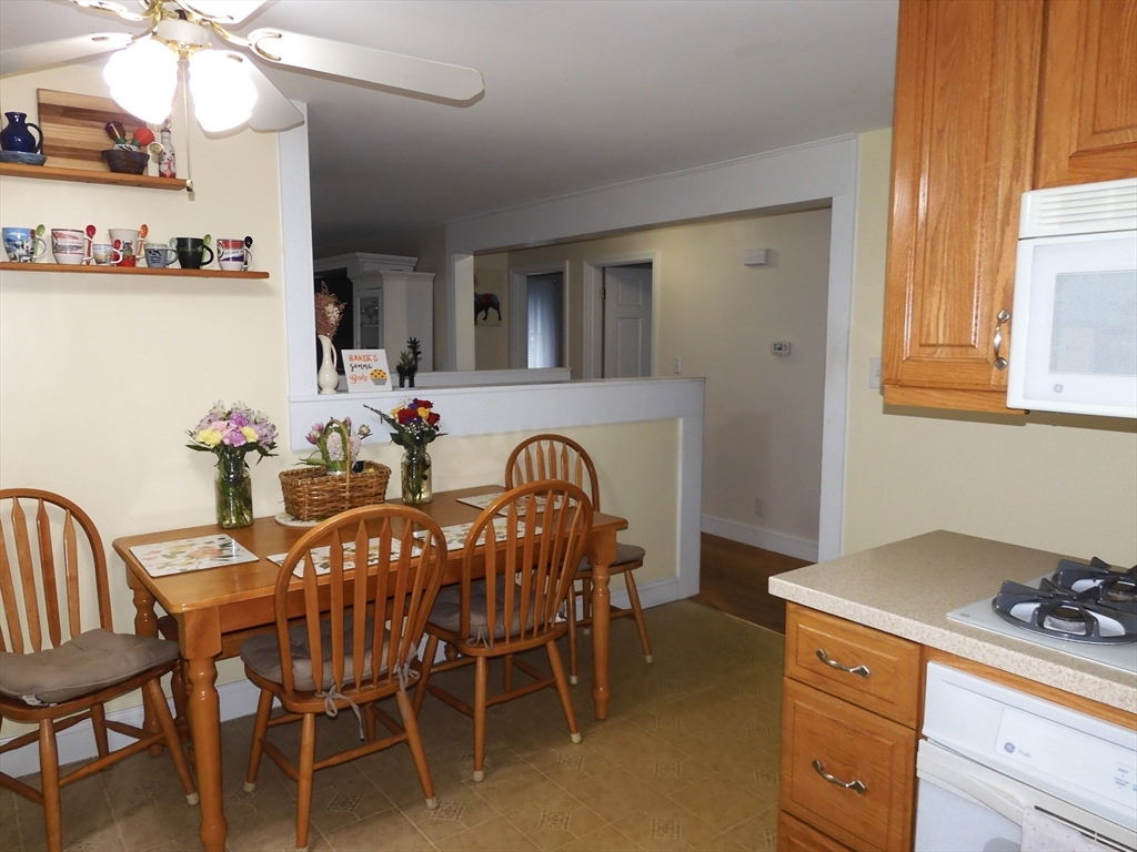 15 Anthony Street Methuen, MA 01844 - Photo 10 of 28