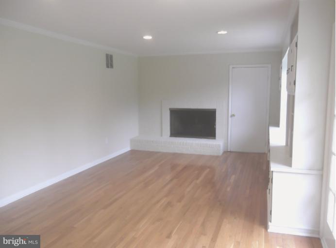 14808 Flintstone Lane Silver Spring, MD 20905 - Photo 2 of 29 Family Room