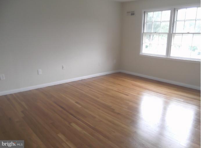 14808 Flintstone Lane Silver Spring, MD 20905 - Photo 27 of 29 Bedroom (Master)