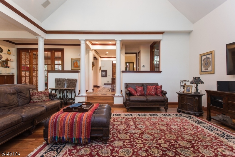 203 Rock Road West Green Brook, NJ 08812 - Photo 11 of 26