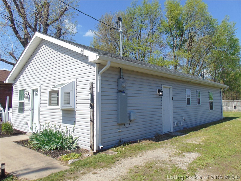 3906 St Joseph Road New Albany, IN 47150 - Photo 5 of 24 Gallery Image 5