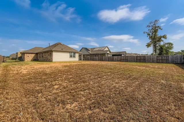 $319,000 | 12243 North Chestnut Hls Drive, Conroe, TX 77303