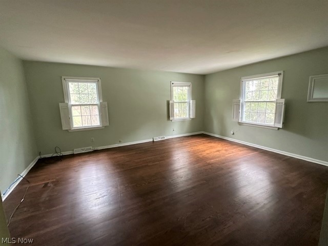 31829 Pinetree Road Pepper Pike, OH 44124 - Photo 10 of 17 First Floor Bedroom