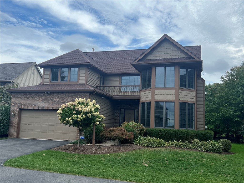 725 Mariner Circle Webster, NY 14580 - Photo 2 of 40