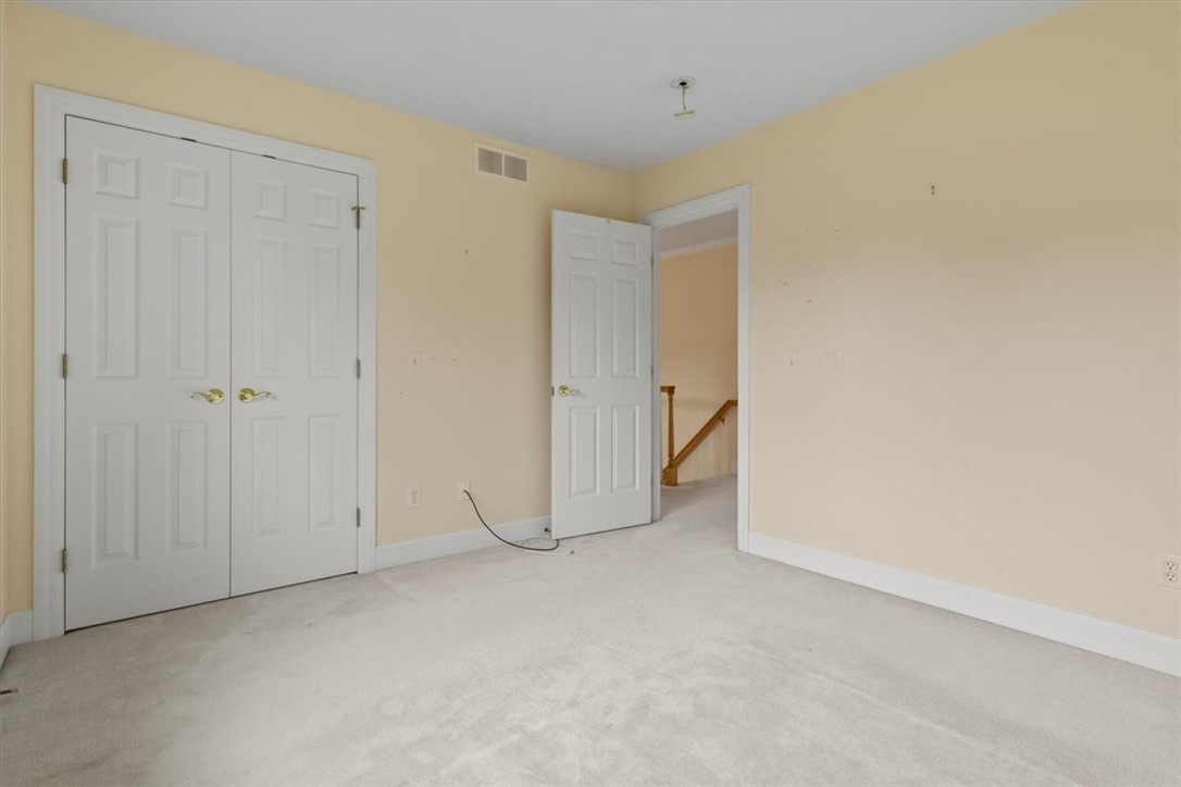 725 Mariner Circle Webster, NY 14580 - Photo 23 of 40