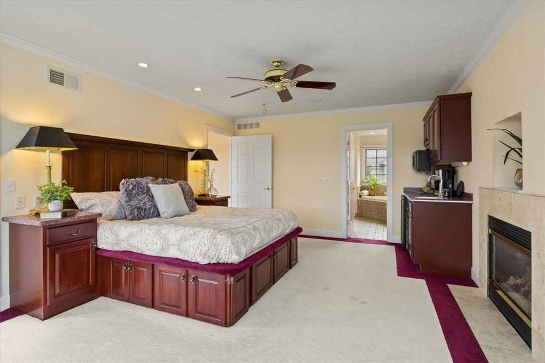 725 Mariner Circle Webster, NY 14580 - Photo 27 of 40