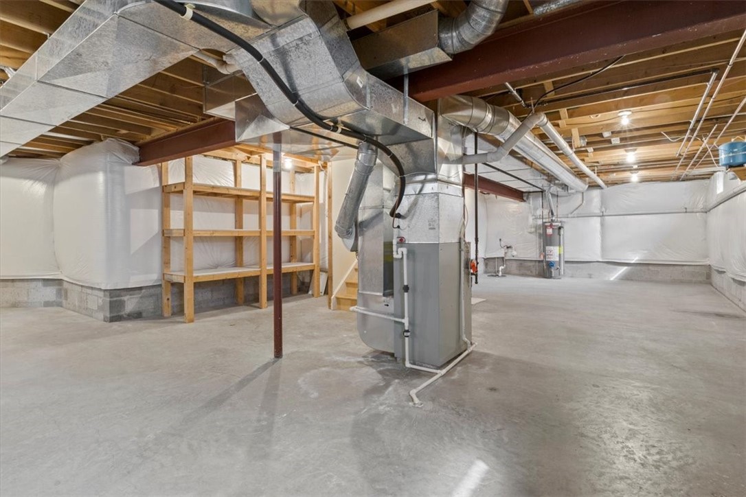 725 Mariner Circle Webster, NY 14580 - Photo 33 of 40