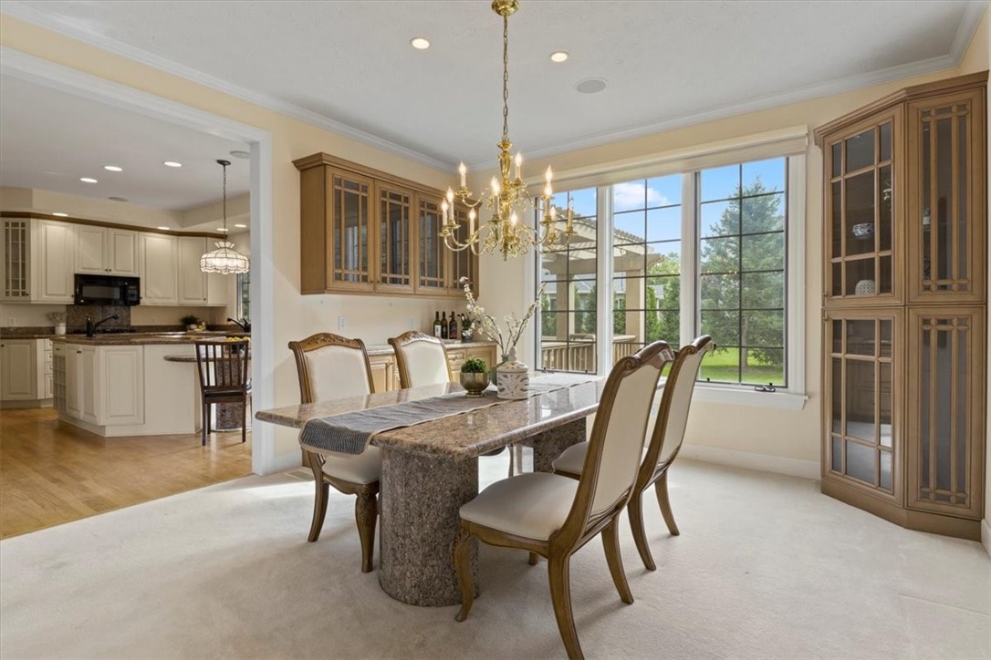 725 Mariner Circle Webster, NY 14580 - Photo 8 of 40