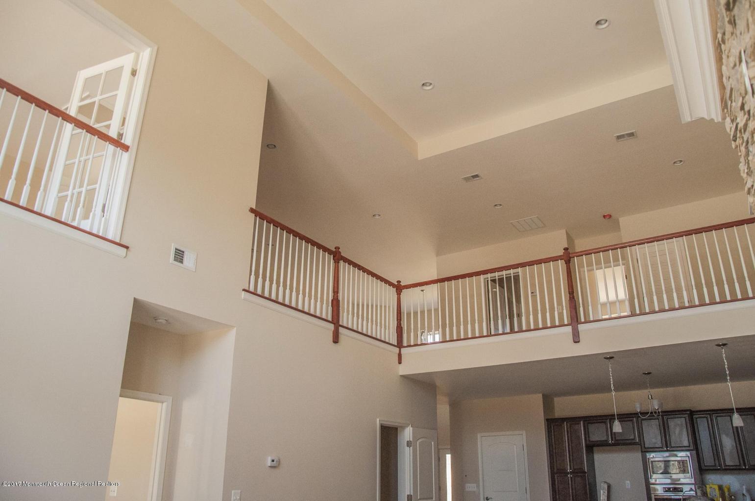 35 Abbey Road Tinton Falls, NJ 07753 - Photo 10 of 24 35 Abbey Rd.