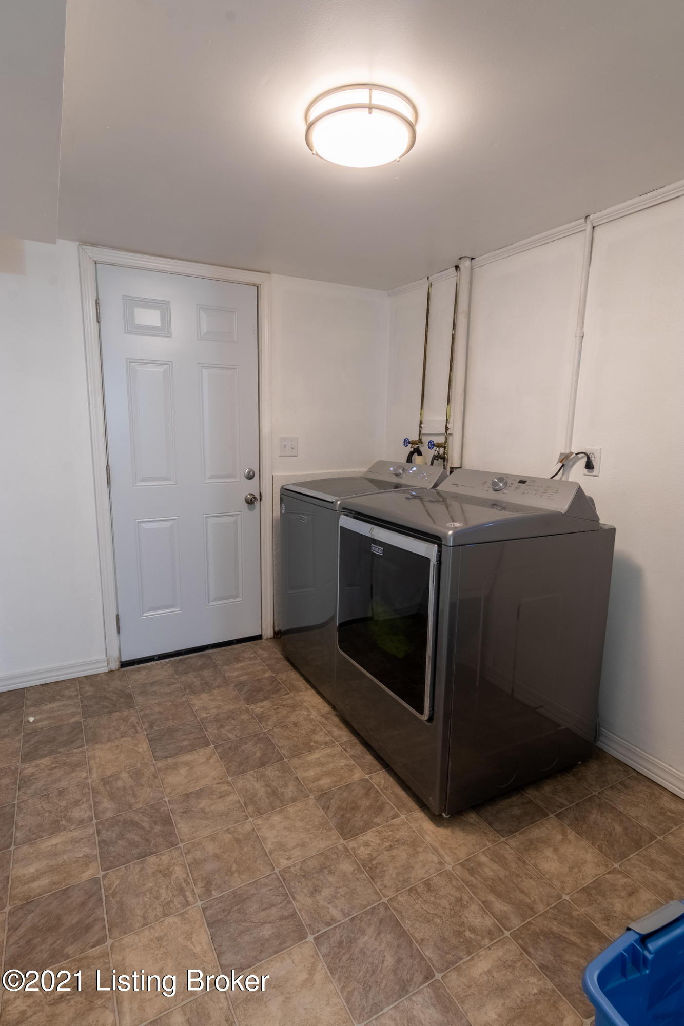 321 South Bardstown Road Mount Washington, KY 40047 - Photo 28 of 47 321 S Bardstown Rd