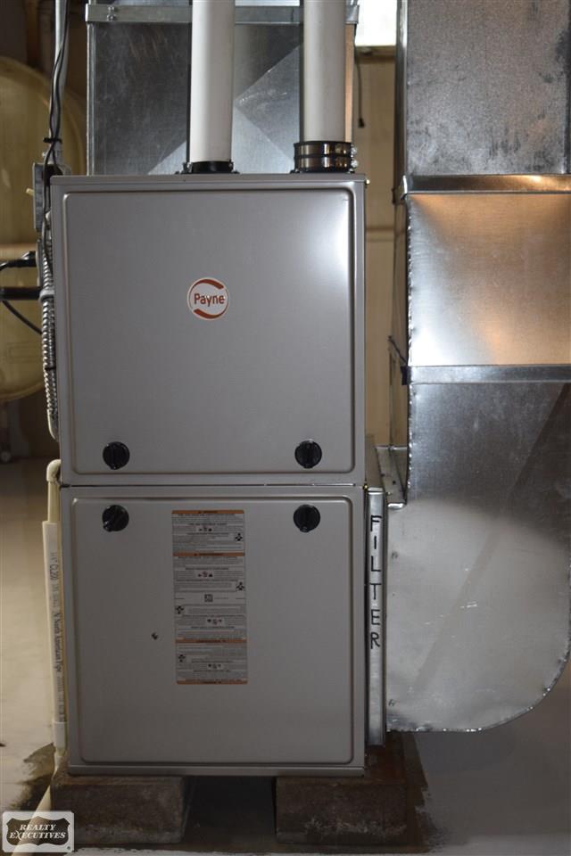 78409 Romeo Plank Road Armada, MI 48005 - Photo 30 of 32 Furnace