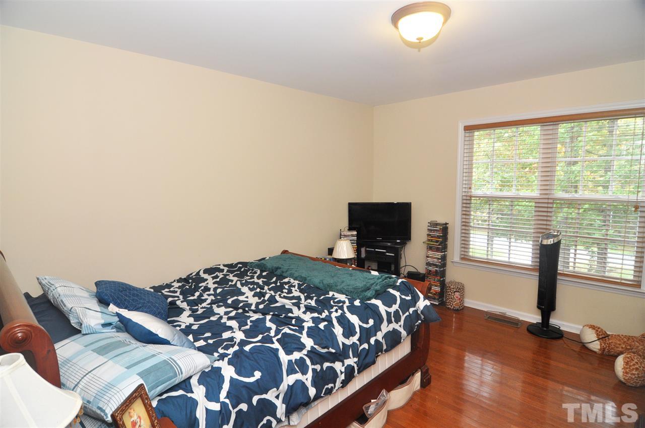 2562 Burton Road Durham, NC 27704 - Photo 13 of 25