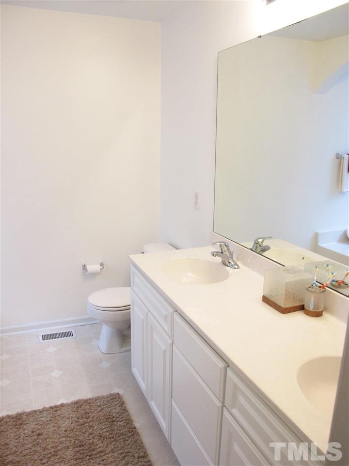 2562 Burton Road Durham, NC 27704 - Photo 17 of 25