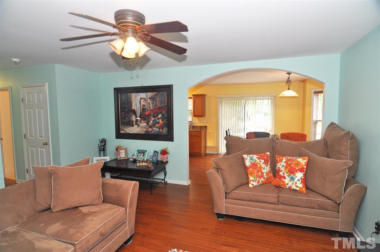 2562 Burton Road Durham, NC 27704 - Photo 5 of 25