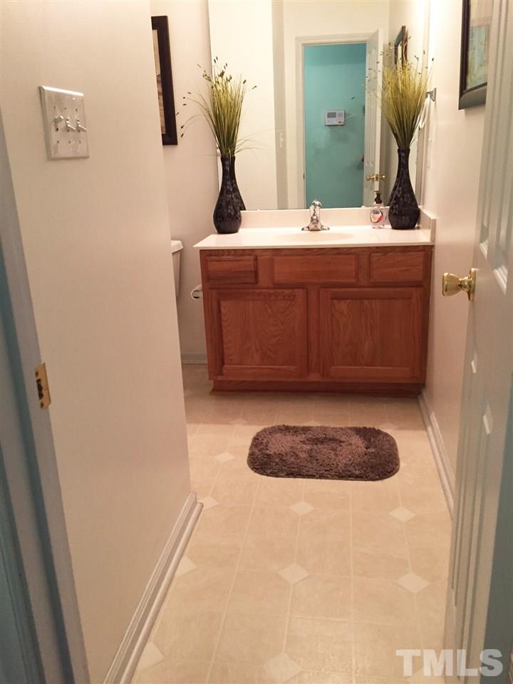 2562 Burton Road Durham, NC 27704 - Photo 10 of 25