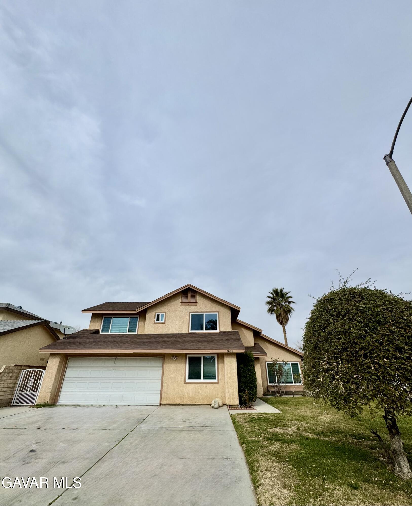 3805 East Ave R12 Palmdale, CA 93550 - Photo 2 of 3 2