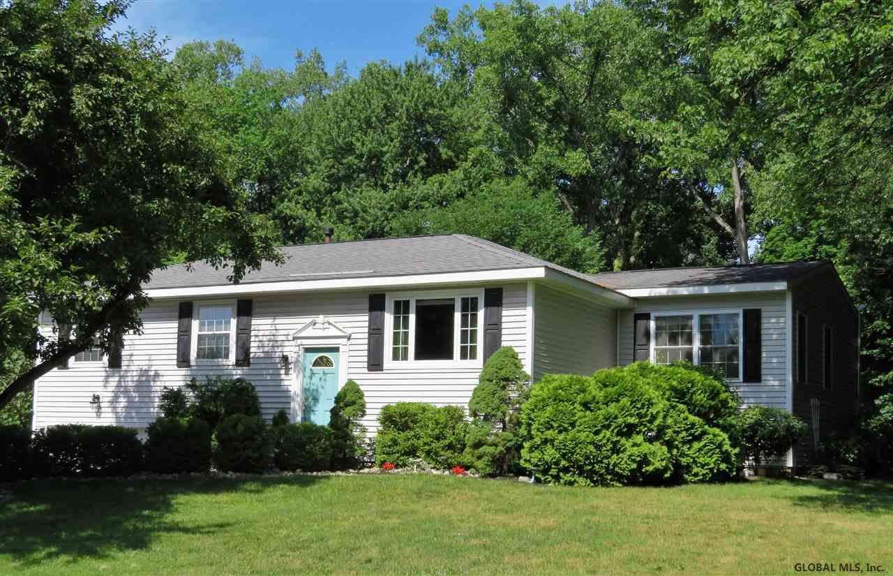 26 Aspen Road Colonie, NY 12110 - Photo 1 of 32 Photo 1