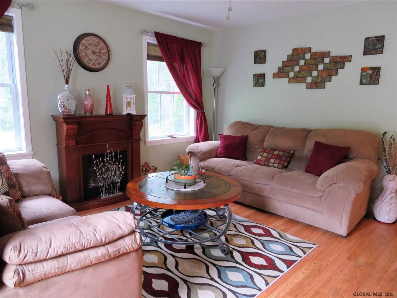26 Aspen Road Colonie, NY 12110 - Photo 11 of 32 Photo 11