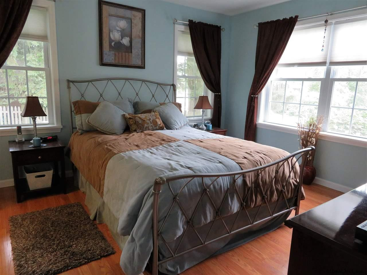 26 Aspen Road Colonie, NY 12110 - Photo 13 of 32 Photo 13