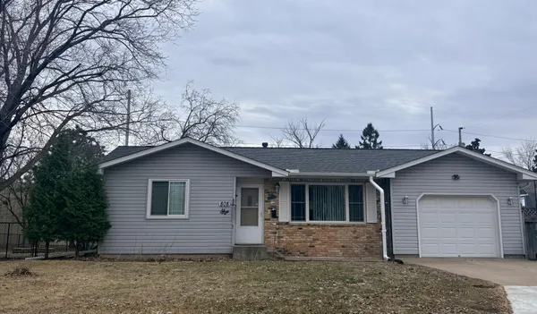 $300,000 | 808 1st Street Northeast, Osseo, MN 55369