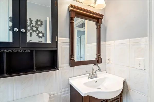 $2,390 | 760 Northwest 80th Street, Unit 760, Miami, FL 33150