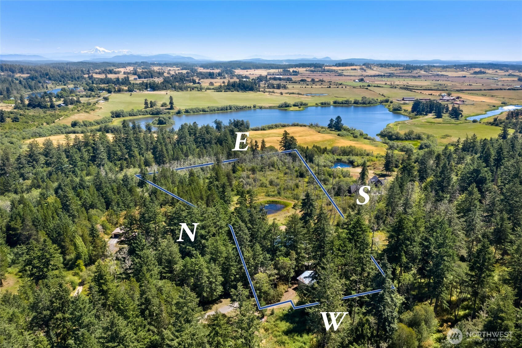 289 Alaska Place Friday Harbor, WA 98250 - Photo 11 of 35