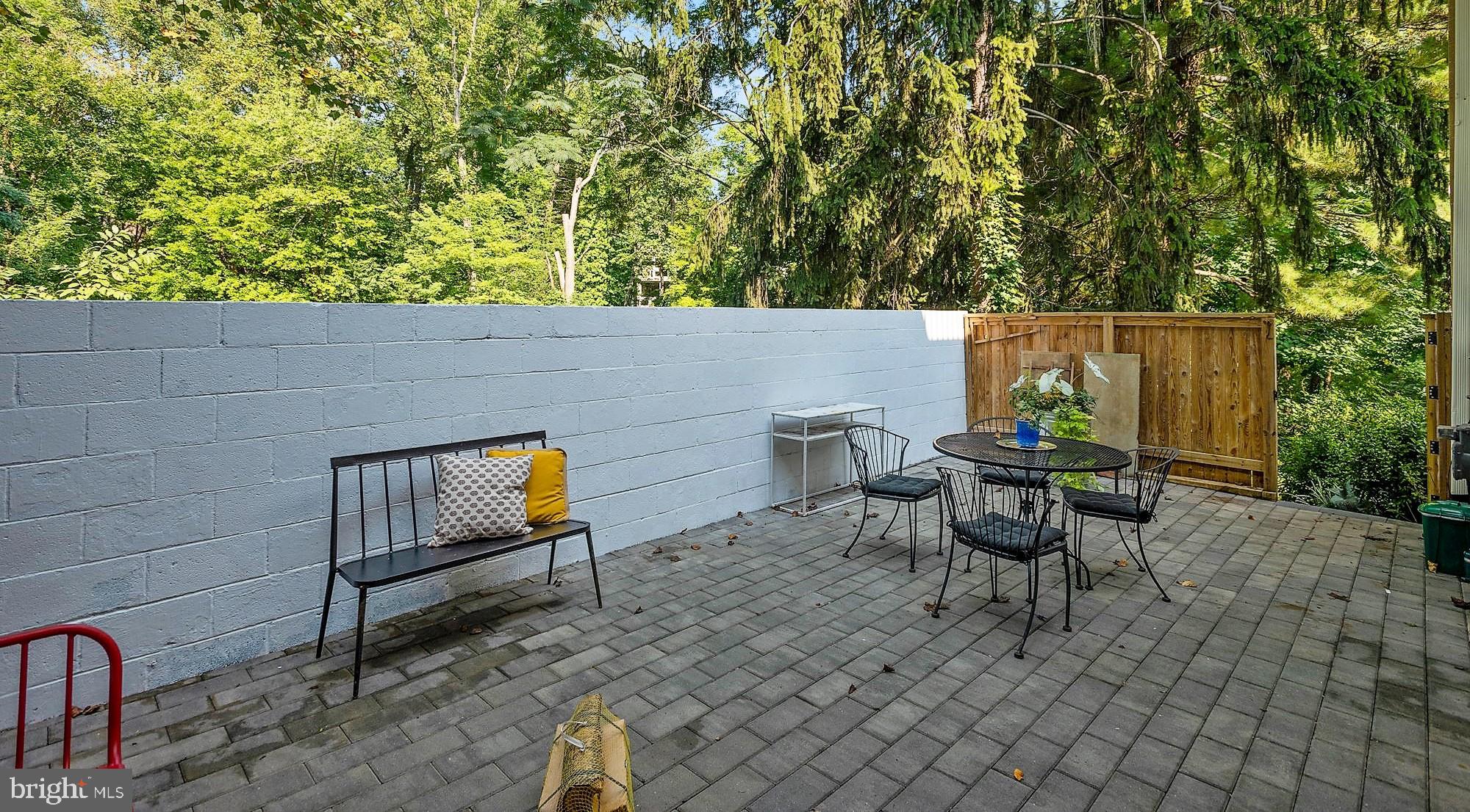 11544 Hickory Cluster Reston, VA 20190 - Photo 20 of 34 Private Seren Garden Patio (2nd View)
