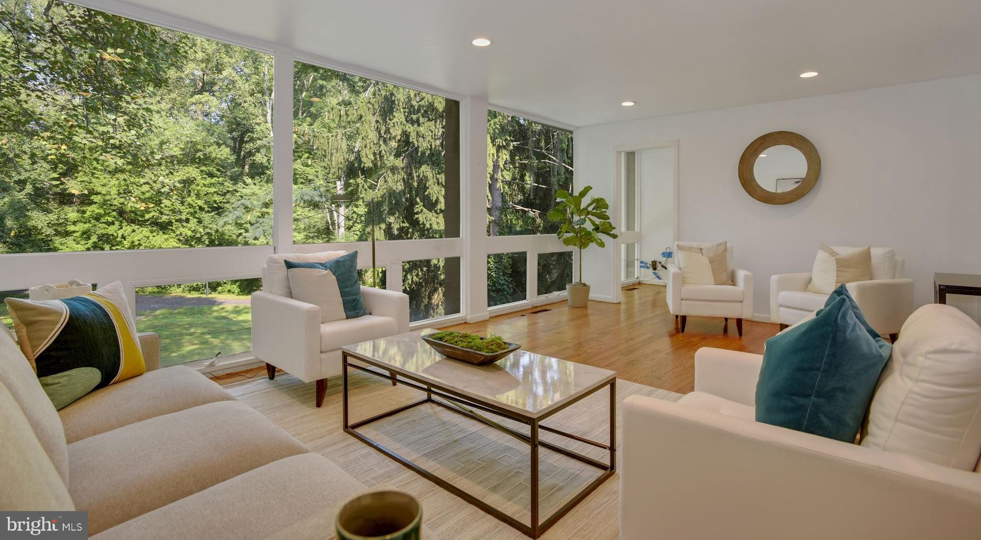 11544 Hickory Cluster Reston, VA 20190 - Photo 3 of 34 Gorgeous Main Level Living Room!