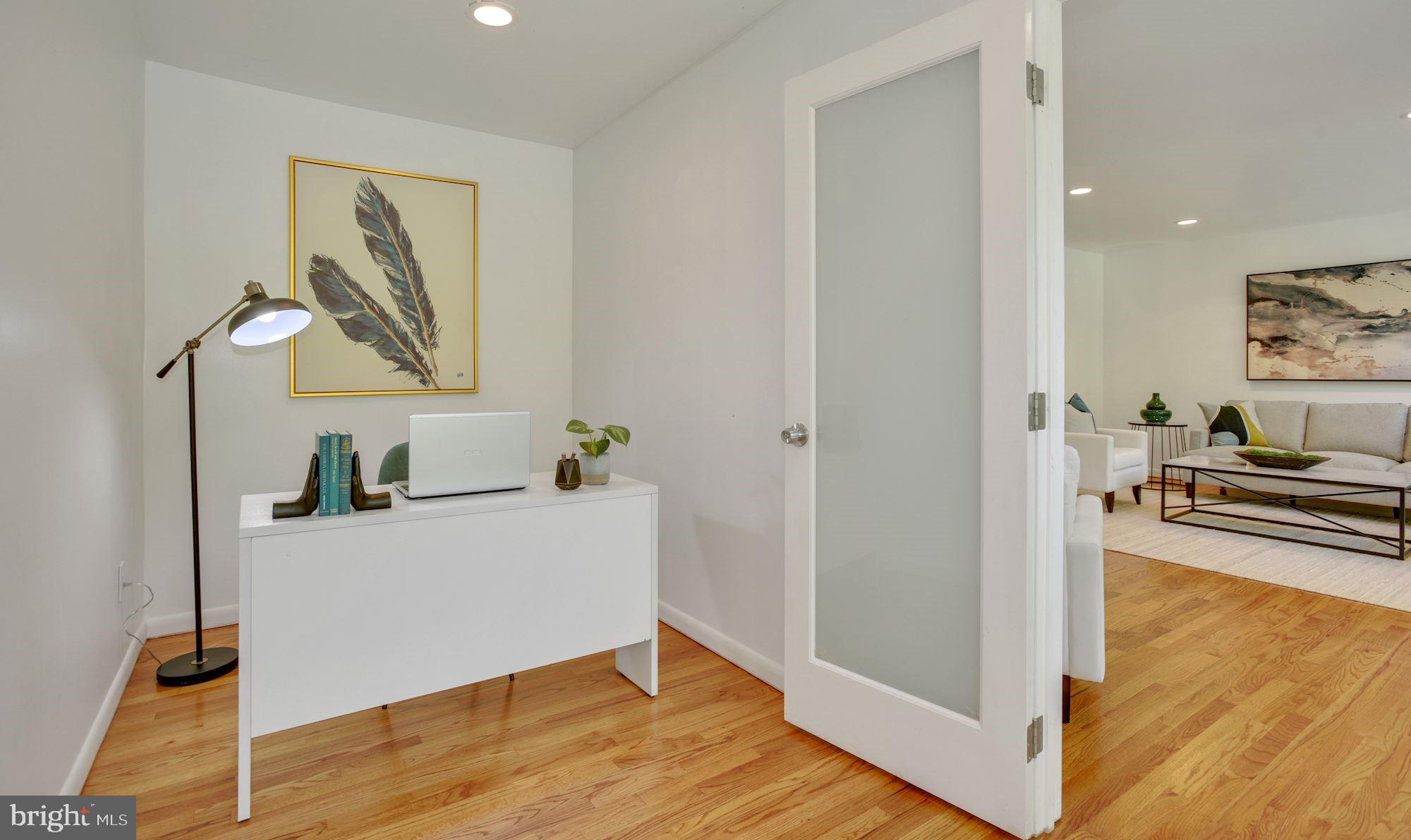 11544 Hickory Cluster Reston, VA 20190 - Photo 7 of 34 Main Level Office