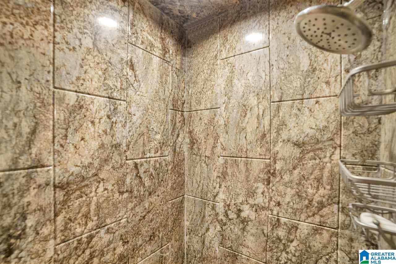 5513 Hunters Hill Road Birmingham, AL 35210 - Photo 30 of 38 Gallery Image 30