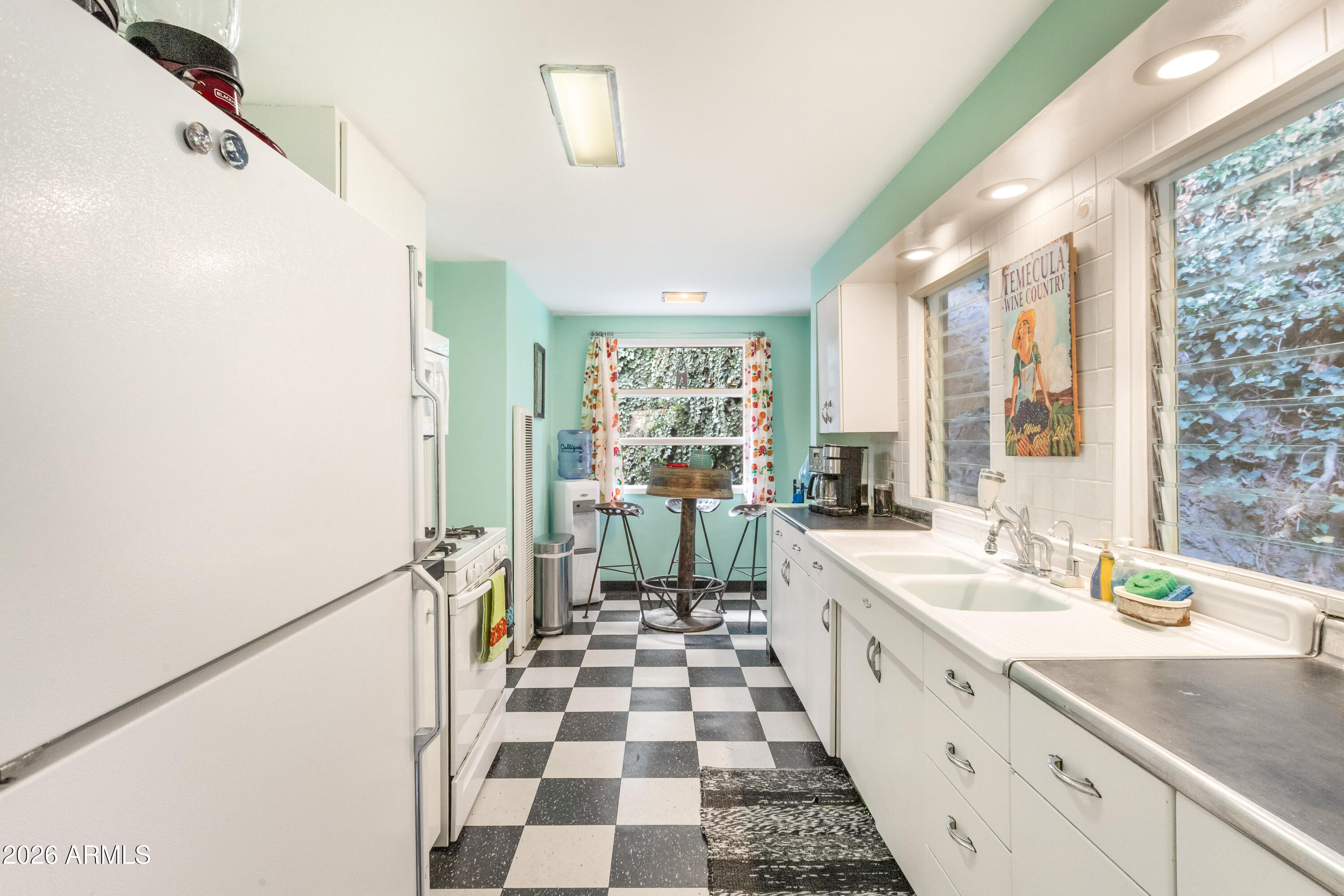 14 Maxfield Avenue Bisbee, AZ 85603 - Photo 14 of 40 Kitchen 2