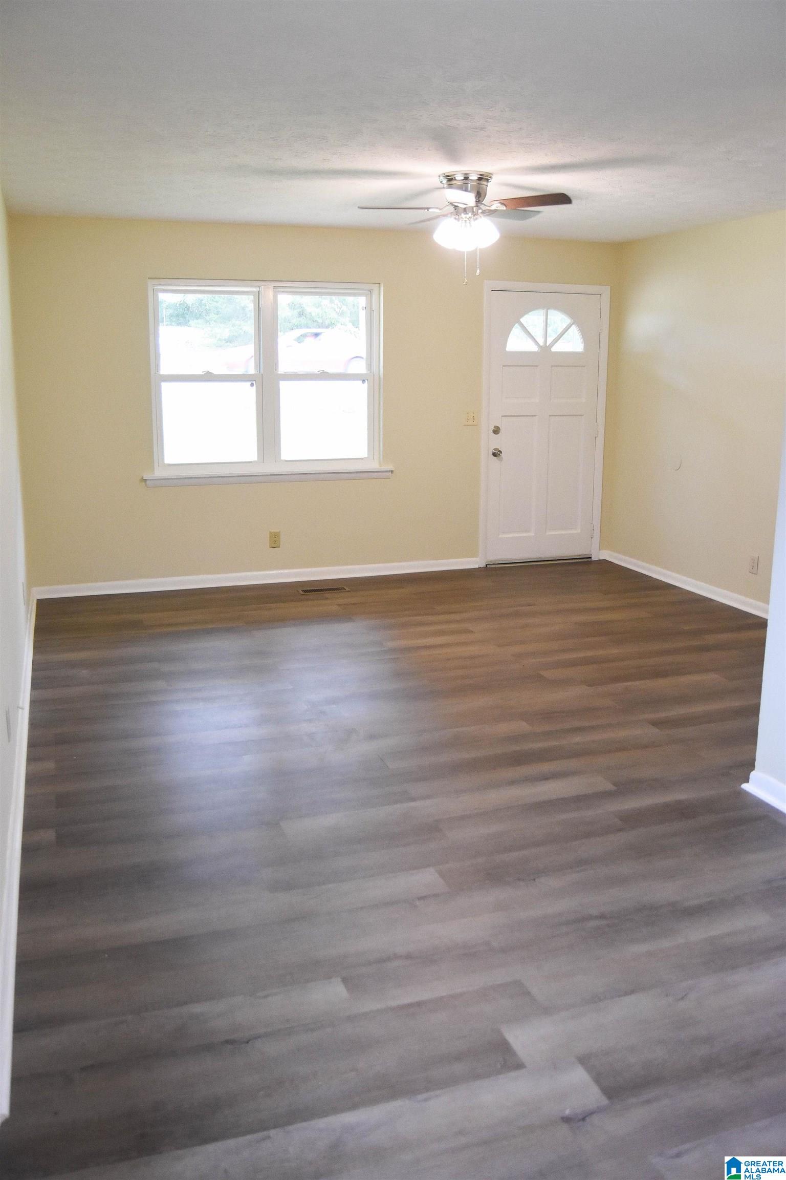 703 Brutonville Road Jacksonville, AL 36265 - Photo 5 of 29