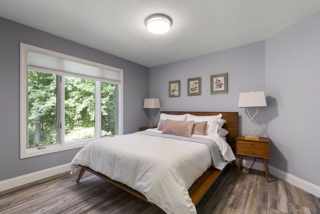 550 Wolf Swamp Road Longmeadow, MA 01106 - Photo 21 of 42