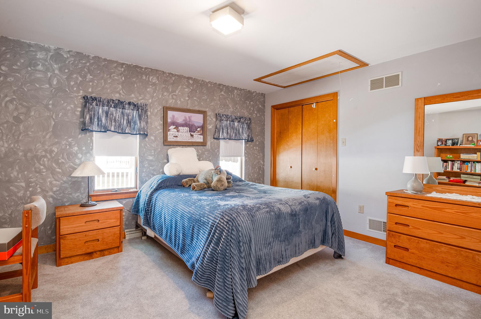 40 Gibraltar Road Reading, PA 19606 - Photo 27 of 35 Upper level bedroom