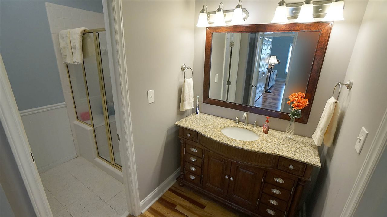 8300 Hempshire Place, Unit 101 Raleigh, NC 27613 - Photo 25 of 28 Photo 25